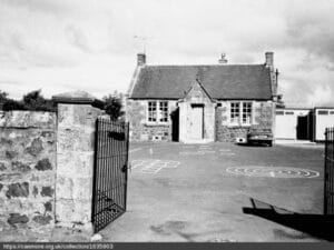 Dunshalt School 1